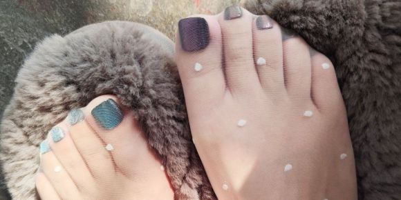 ��˿����